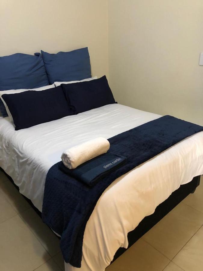 Caleb'S Guesthouse Durban Extérieur photo